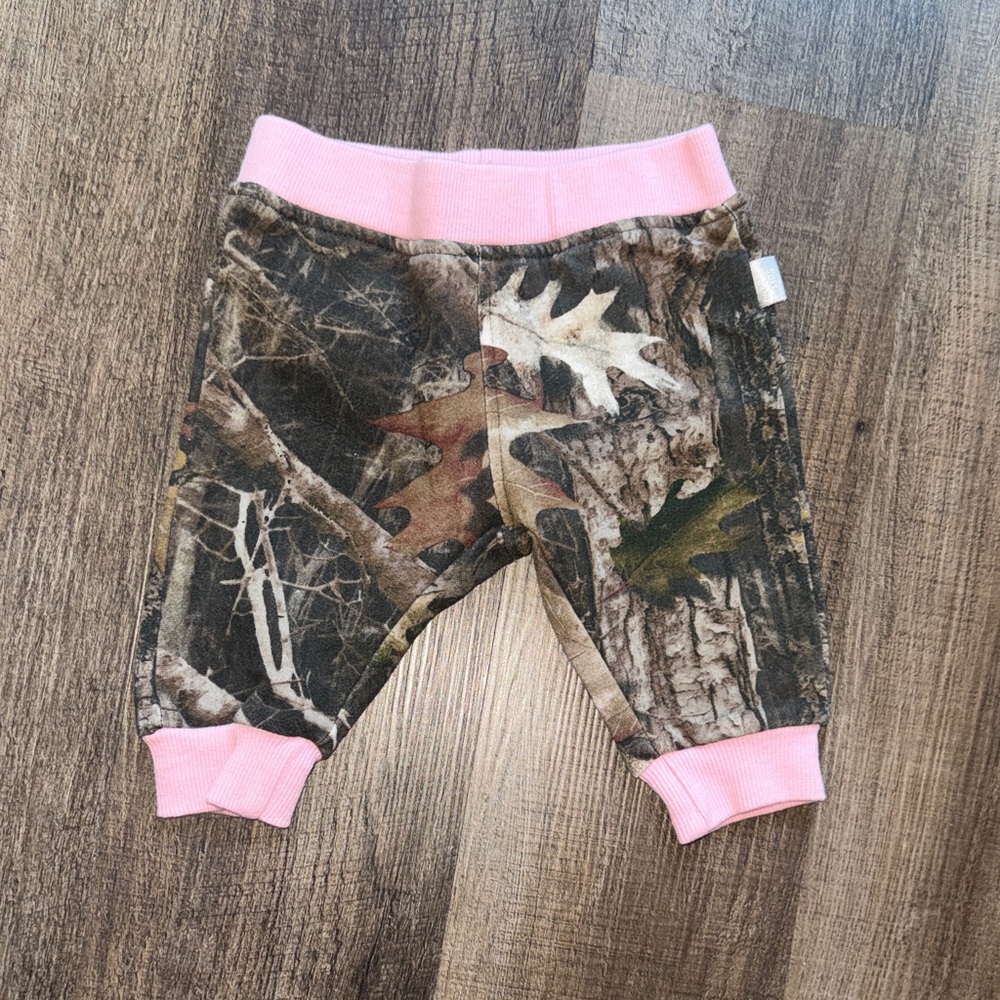 Boss Kids Camo Sweatpants with Pink Trim